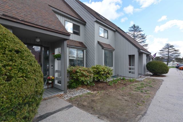 5 Harwich Court, Merrimack, NH 03054
