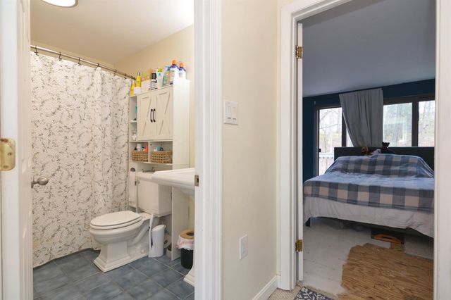 5 Harwich Court, Merrimack, NH 03054