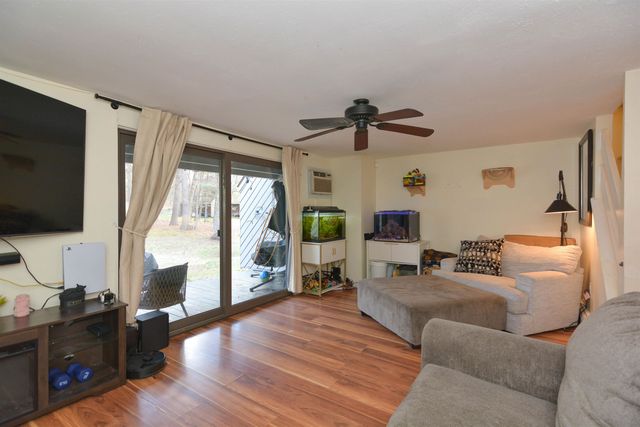 5 Harwich Court, Merrimack, NH 03054