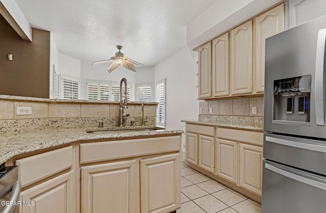 170 CHERRY HILL Lane, Santa Teresa, NM 88008