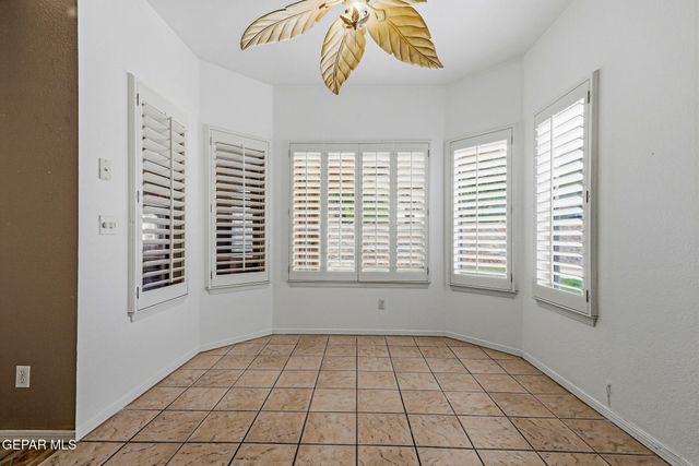 170 CHERRY HILL Lane, Santa Teresa, NM 88008