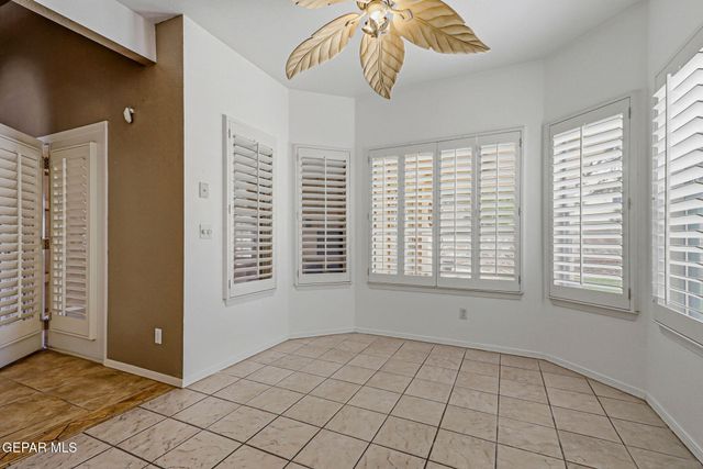170 CHERRY HILL Lane, Santa Teresa, NM 88008