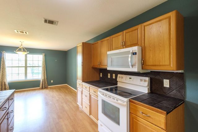 1822 Sharon Drive, Corinth, TX 76210