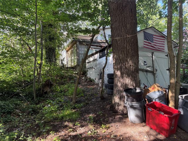 75 Brightwaters Drive, Sound Beach, NY 11789