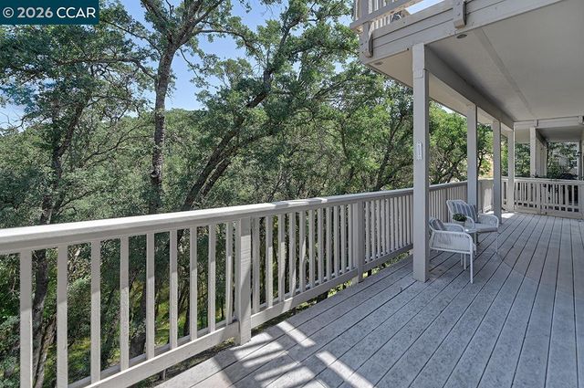 3017 Grey Eagle Dr, Walnut Creek, CA 94595