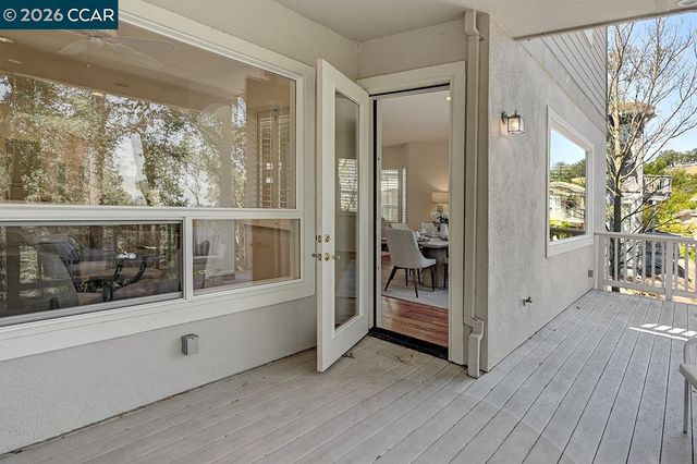 3017 Grey Eagle Dr, Walnut Creek, CA 94595