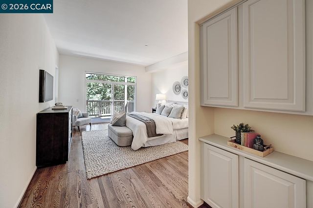 3017 Grey Eagle Dr, Walnut Creek, CA 94595