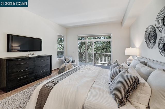 3017 Grey Eagle Dr, Walnut Creek, CA 94595