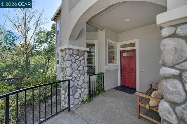 3017 Grey Eagle Dr, Walnut Creek, CA 94595
