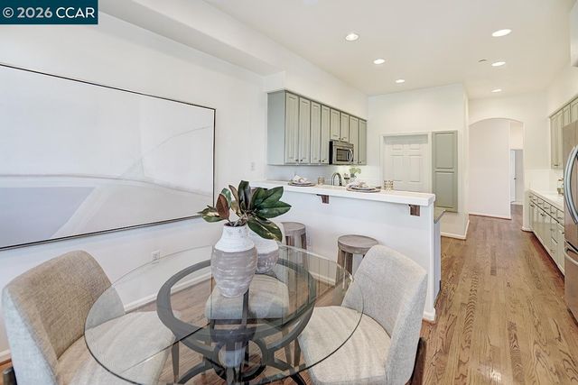 3017 Grey Eagle Dr, Walnut Creek, CA 94595