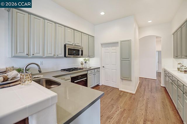 3017 Grey Eagle Dr, Walnut Creek, CA 94595