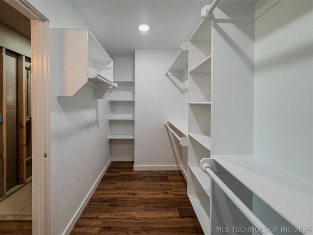18040 S Vaughn Road, Hulbert, OK 74441