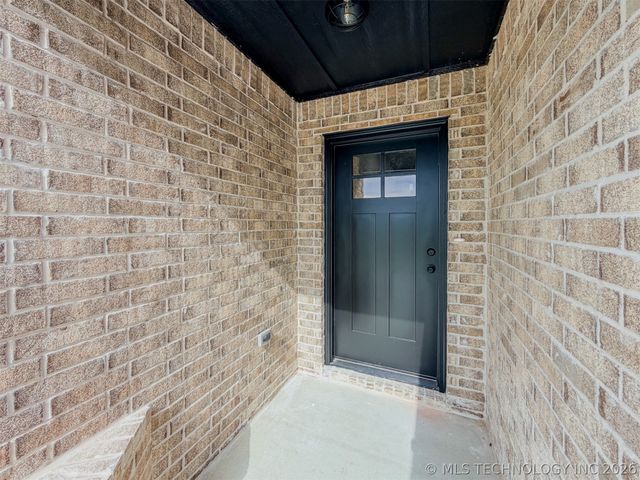 18040 S Vaughn Road, Hulbert, OK 74441