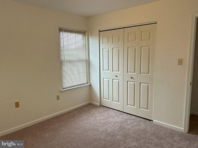 12 SUMAC CT, Newark, DE 19702