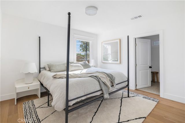 5670 Hub Street, Los Angeles, CA 90042
