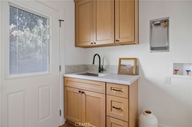 5670 Hub Street, Los Angeles, CA 90042