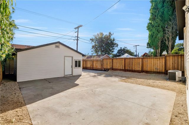 5670 Hub Street, Los Angeles, CA 90042