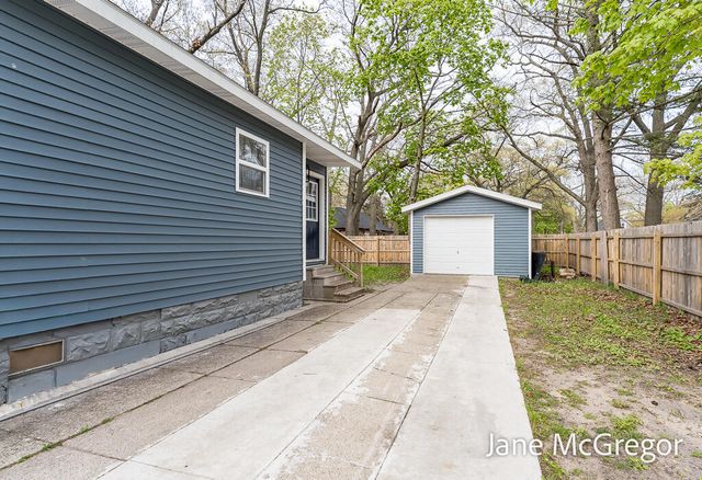 3124 5th Street, Muskegon Heights City, MI 49444