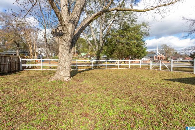 302 E LADIGA STREET, Piedmont, AL 36272