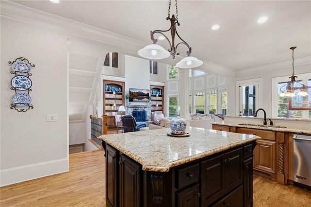 7395 Crestline Drive, Dawsonville, GA 30534