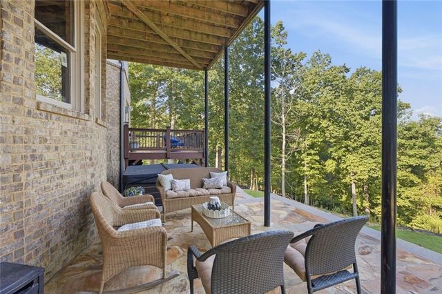 7395 Crestline Drive, Dawsonville, GA 30534