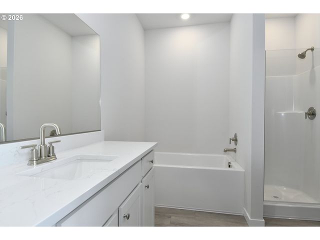 5338 Ne 68TH St, Vancouver, WA 98661