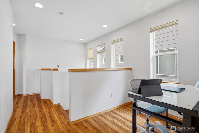 24713 233rd Place SE, Maple Valley, WA 98038