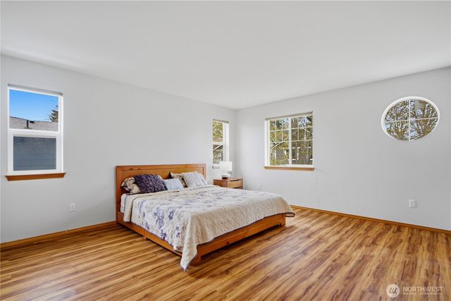 24713 233rd Place SE, Maple Valley, WA 98038