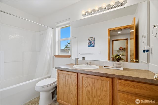 24713 233rd Place SE, Maple Valley, WA 98038