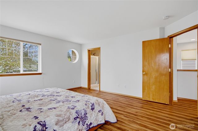 24713 233rd Place SE, Maple Valley, WA 98038