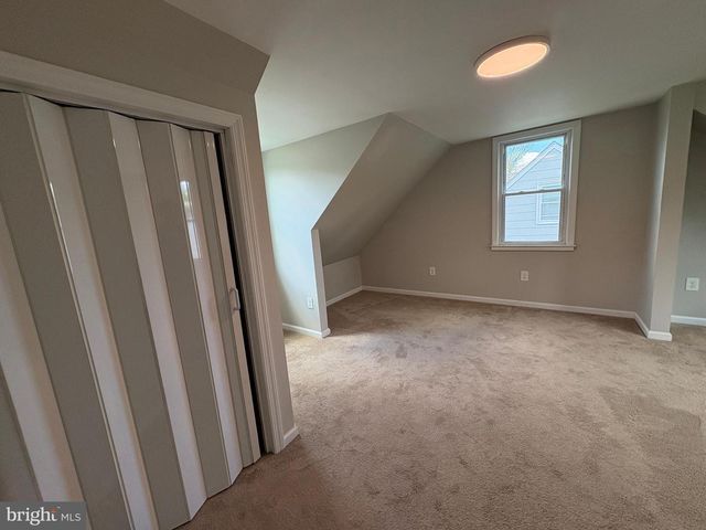 9 BUTTS AVE, Bordentown, NJ 08505