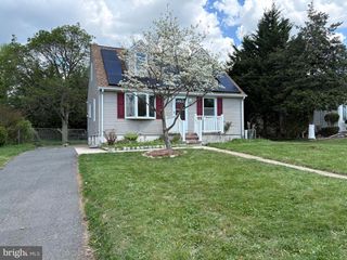 9 BUTTS AVE, Bordentown, NJ 08505