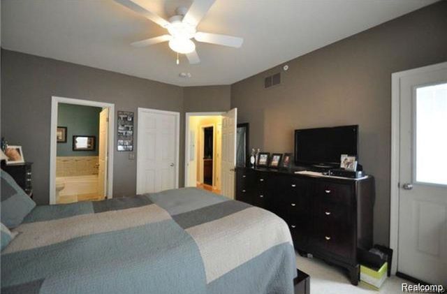 25562 Portico Lane, Novi, MI 48375