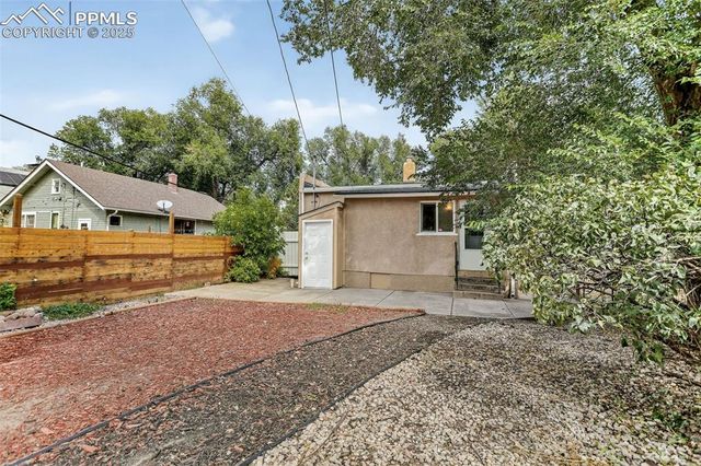 1709 W Pikes Peak Avenue, Colorado Springs, CO 80904