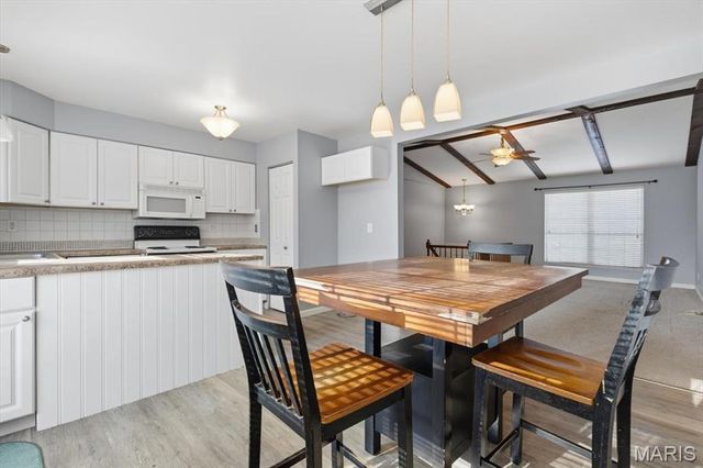 3031 Bluffwood Drive, St Charles, MO 63301