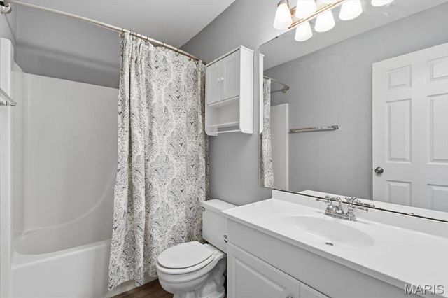 3031 Bluffwood Drive, St Charles, MO 63301