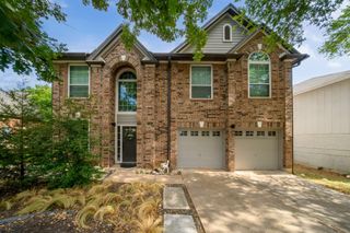 8015 Doe Meadow DR, Austin, TX 78749