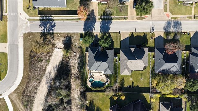 5403 Bloomsbury Way, Bryan, TX 77802