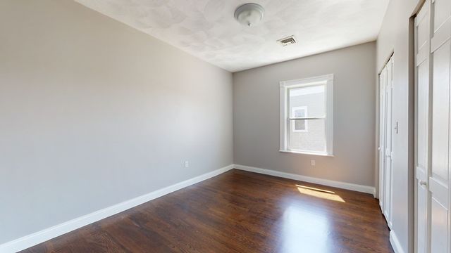 26 Elder 3, Boston, MA 02125