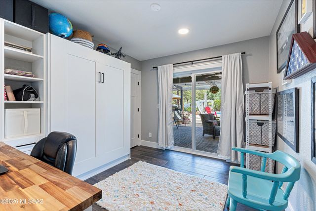 7981 E Fort Lowell Road, Tucson, AZ 85750