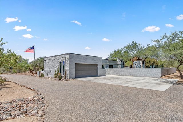 7981 E Fort Lowell Road, Tucson, AZ 85750