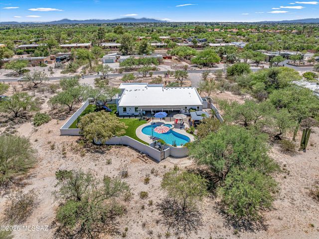 7981 E Fort Lowell Road, Tucson, AZ 85750