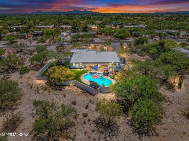 7981 E Fort Lowell Road, Tucson, AZ 85750