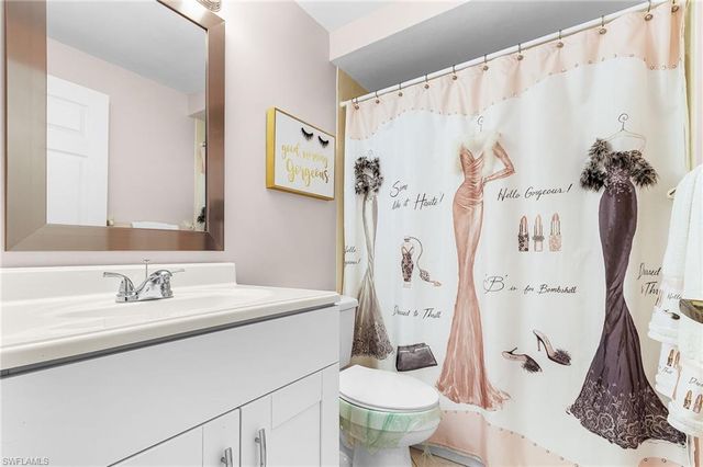 14891 Hole IN 1 Cir Apt 307, Fort Myers, FL 33919