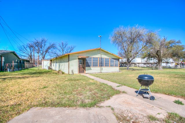 2540 Sleepy Hollow Road, San Angelo, TX 76904