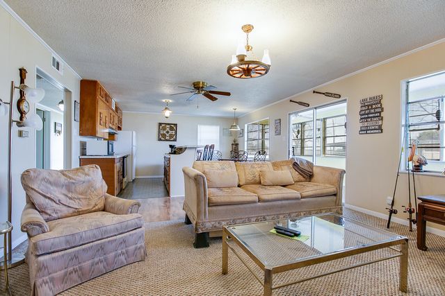 2540 Sleepy Hollow Road, San Angelo, TX 76904