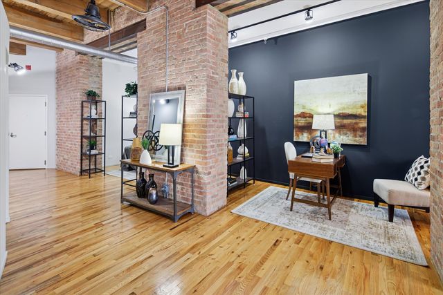 728 W JACKSON Boulevard 326, Chicago, IL 60661