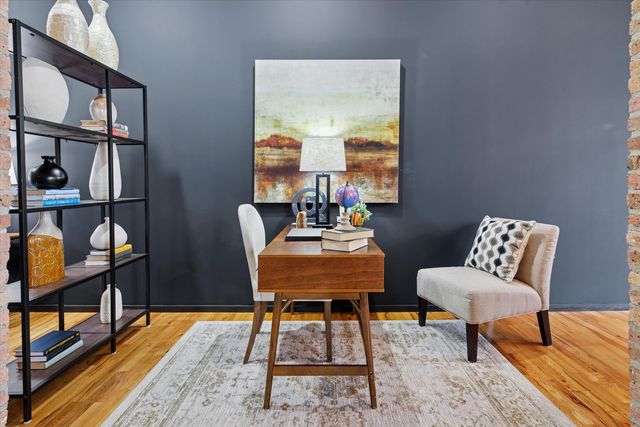 728 W JACKSON Boulevard 326, Chicago, IL 60661