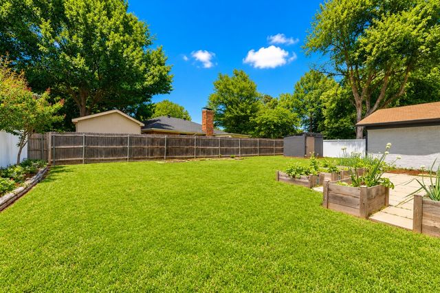 1029 Aspen Lane, Mansfield, TX 76063