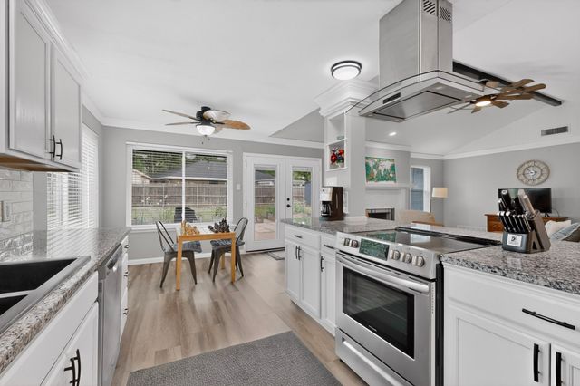1029 Aspen Lane, Mansfield, TX 76063